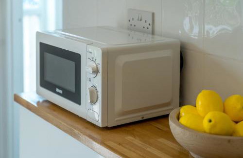 NEW! Cosy Flat - Free Secure Parking - Wapping Station - Foto 2