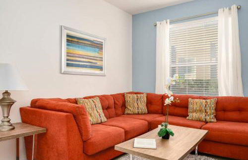 Heated Pool Lazy River Game Room 12 MI to Disney - Foto 32