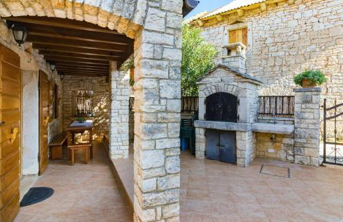 Cozy Home In Zminj With Kitchen - Foto 3