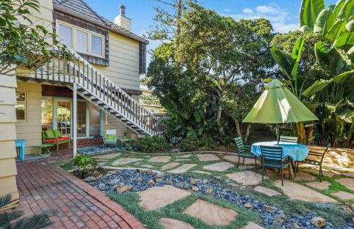 Oceanview, Walk To Beach, Fire Pit - Photo 10