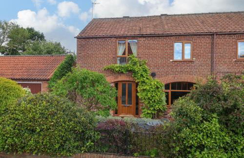 1 Woods Garth - Photo 1