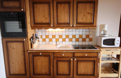 Beau 3 pièces avec 2 salles de bains - Piscine et Garage - FR-1-293-92 - Foto 8