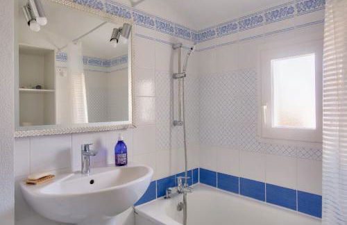 Séjour pour 4 avec piscine, proche Thalasso - Foto 13