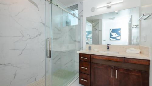 Modern and Chic 2BR Gem with Luxe Finishes, Parking - Foto 5