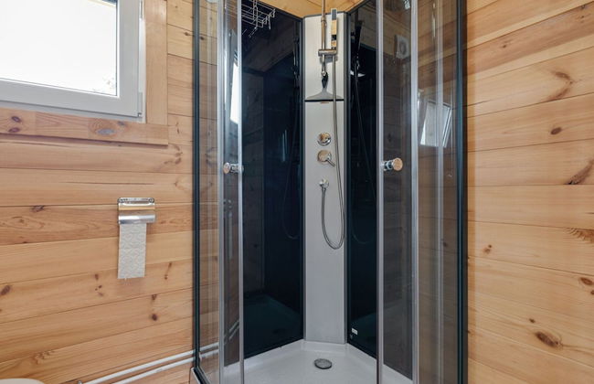 Secluded Chalet in Egliseneuve des Liards - Photo 17