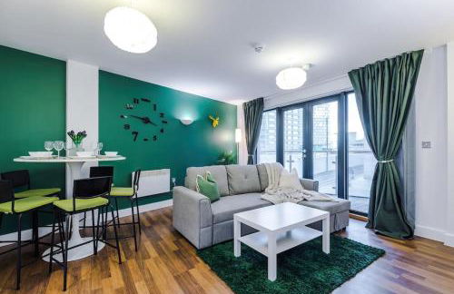 Spacious Deansgate Apartment, Free Park, Sleeps 8 - Foto 13