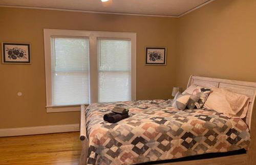 Modern Millhouse Entire Home - Foto 13