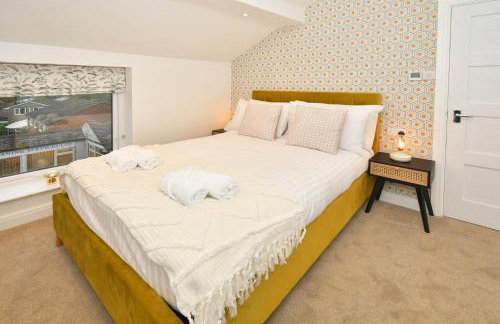 Antrobus Deluxe Apartments by YourStays - Photo 6