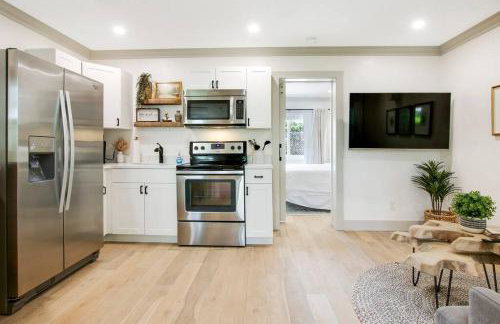 Lovely 1 Bedroom - Walk to Waterfront - Foto 10