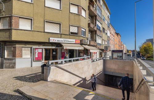 New Apartment by the Metro IV - Foto 24