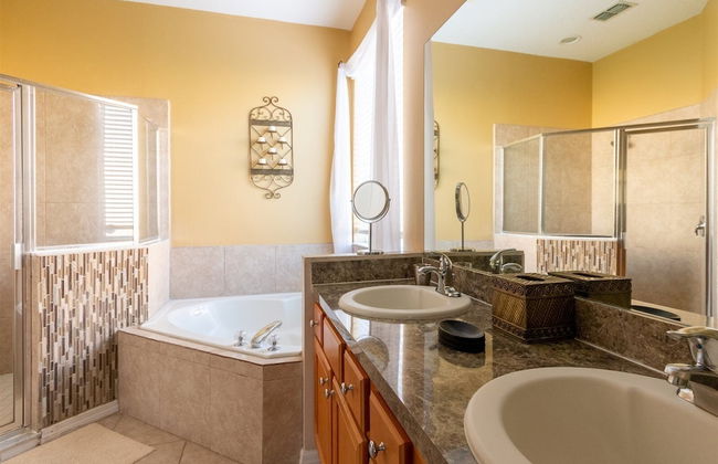 7 Bedrooms in Large Private Vacation Home by Florida Dream Homes - Foto 40