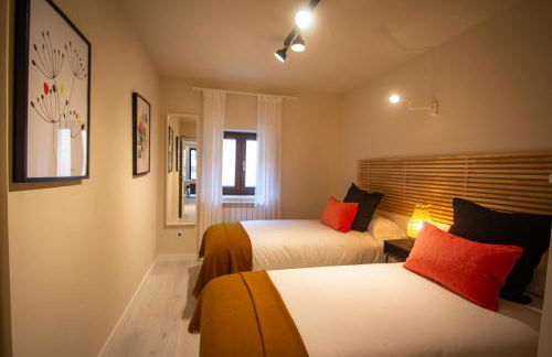 Apartamentos UXAMA LUXURY EPONA - junto a la Plaza Mayor con ascensor - Foto 27