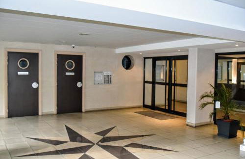 Spacious Luxury apt, 12 min walk to Croisette beach and Conf Centre - Foto 39