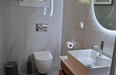 Trikeri Inn - Photo 19