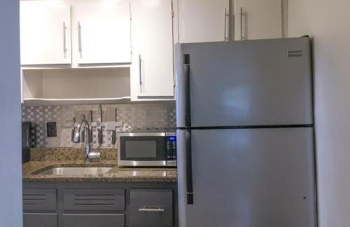 Modern Apartment - Cameron Village - Foto 19