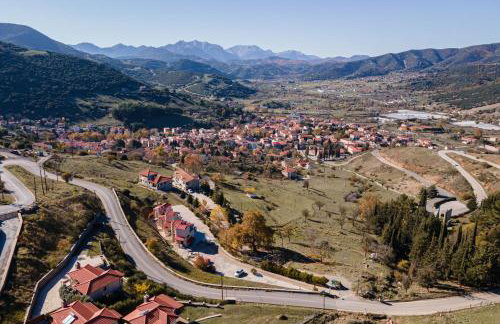 Ermis Suites by GM Luxury Suites Kalavryta - Photo 33