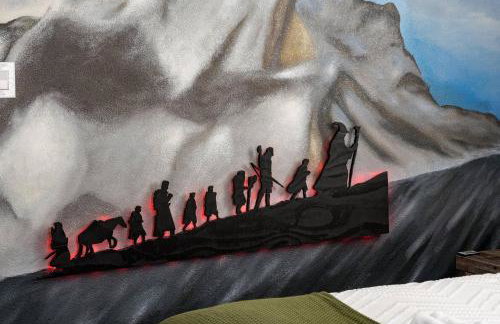 Movie Theater + Hot Tub | Game Yard | Sleeps 10! - Foto 21