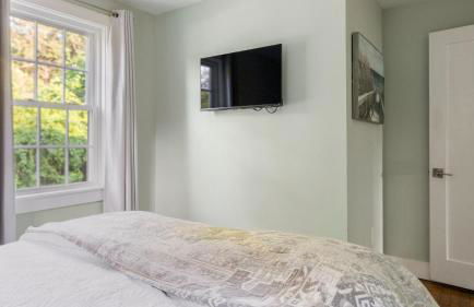 Pondfront Retreat Near Beaches - Foto 17