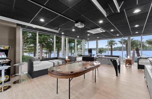 The Glass Mansion w/Optional Boat Rental - Foto 19