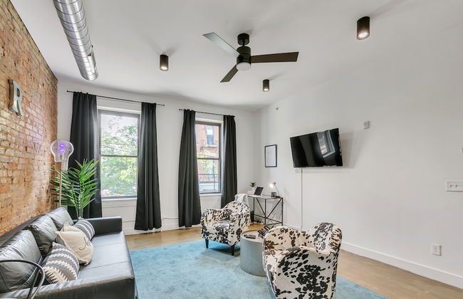 RESTAURANT on site. Walk to everything by RedAwning - Foto 9