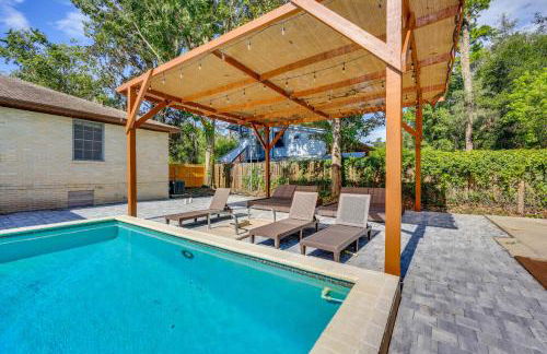 1 Mi to UF Campus Group Retreat with Outdoor Oasis - Foto 26