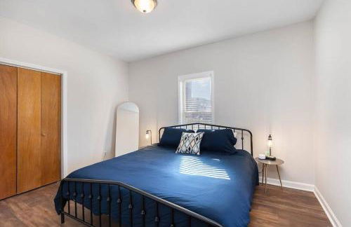 Downtown home! Walk to Bulls Stadium, DPAC & food - Foto 2