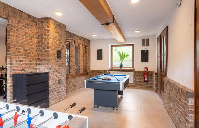 Grosse Gruppenunterkunft im Nationalpark Eifel mit Bar und Terrasse - Foto 54