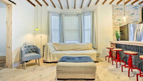 Stylish Newark Home with Deck Less Than 14 Mi to NYC! - Photo 5