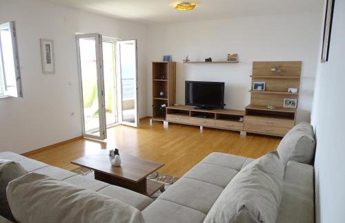 6 pax Apertment ON THE BEACH with Terrace, Sea view, Garden, Parking ensured, first floor - Photo 12