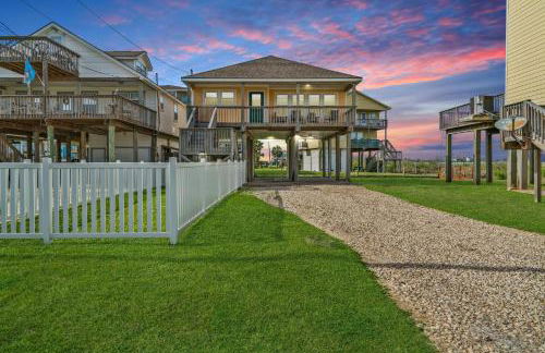 Seaside Sunrise: A Peaceful Escape by the Ocean - Photo 3