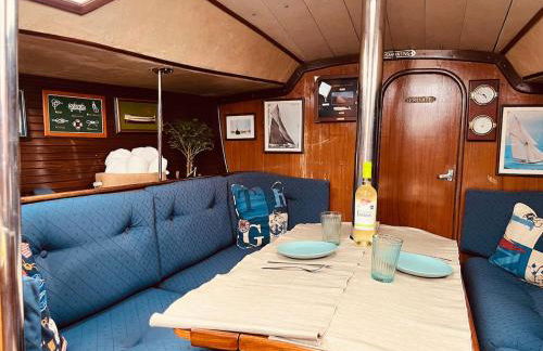 Nortada Central Boat Escape - Photo 9