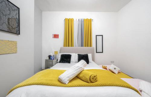 Contractor-friendly Home in Stoke with Free Parking - Foto 12