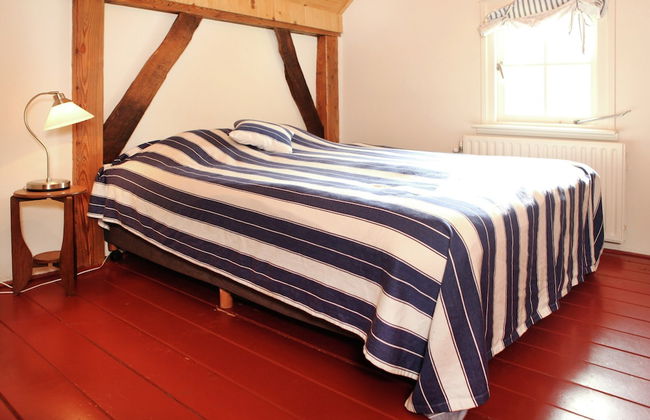 Cozy Apartment in Enschede Near Forest - Photo 10