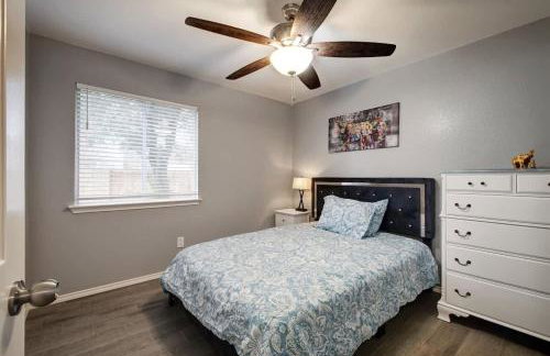 Modern 4 Bedroom Home in Cedar Park - Foto 22