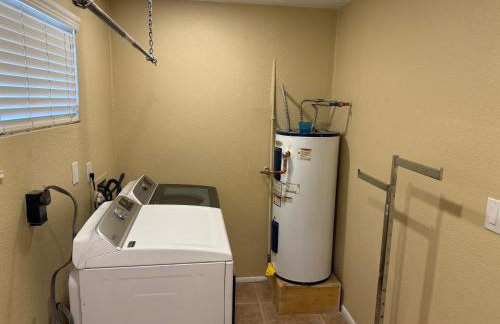 4 Bedrm 2 Ba Office WiFi Hiking House Central Phx - Foto 25