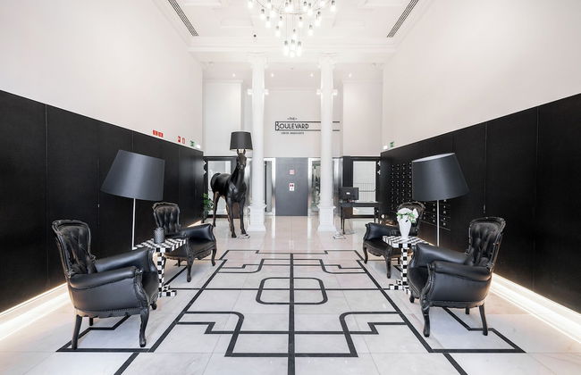 WHome | The Boulevard Prime Location & Timeless Luxury - Photo 3