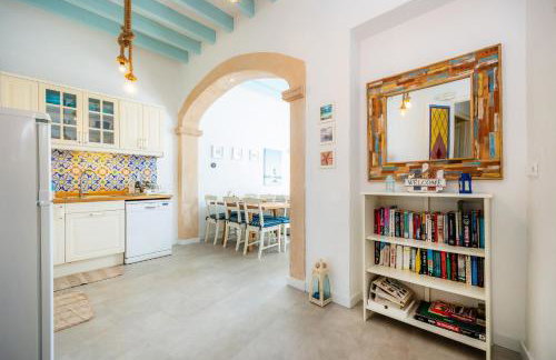 Marina 48 Seafront Apartment - Photo 23