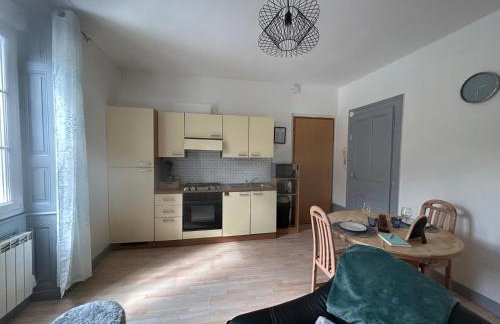 L azur Jurassien séjour chaleureux dans le Jura - Foto 4