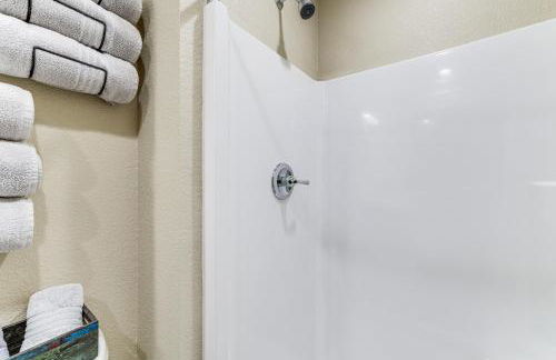 Stunning Views! Table Rock Lake Cabin Near Marina - Foto 17