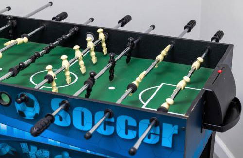 Pasadena Charming Vacation Home with Hot Jacuzzi - Photo 66