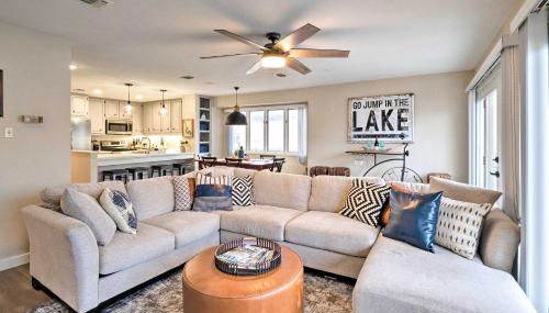 Waterfront Horseshoe Bay Retreat with Game Room! - Foto 5