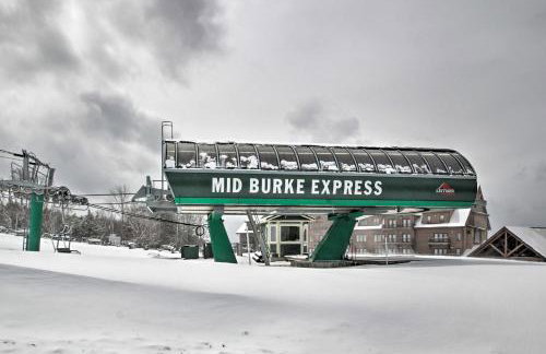 Slopeside Burke Mtn Condo with Amenity Access! - Foto 25