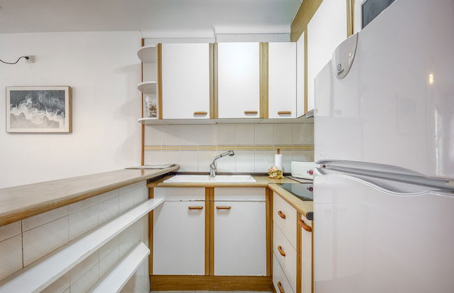 Apartment in Roses Near Platja del Eastrell - Photo 4