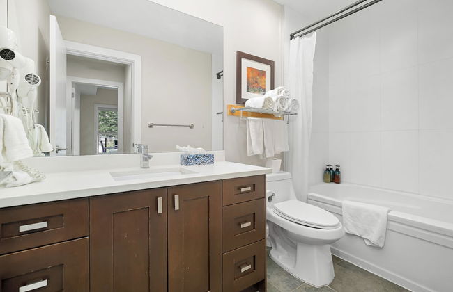 Breathtaking Bliss 2BR Penthouse - Photo 49