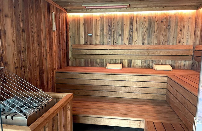 Chalet in Saalbach With Panoramic Sauna - Foto 16