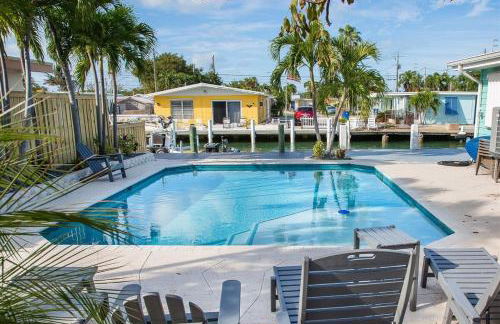 Reel Deal - Waterfront Pool Home, 76' Dock - Foto 32