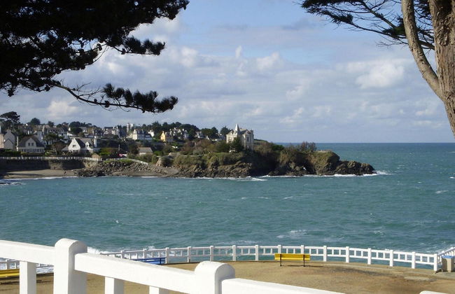 Apartment in St Quay Near Seven Beaches - Foto 13