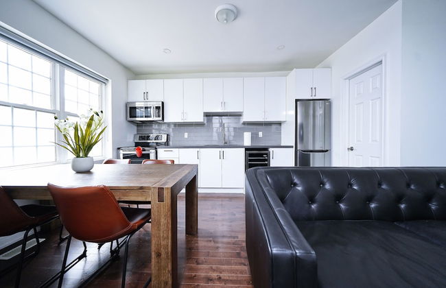 The Temple Stays - Photo 3