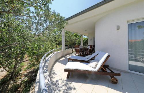 Apartment Justina - Photo 1