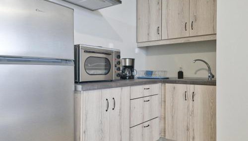 Epipleon Luxury Suites - 103 - Δωμάτιο 35τμ με βεράντα 35τμ μπροστά στη θάλασσα - Foto 4